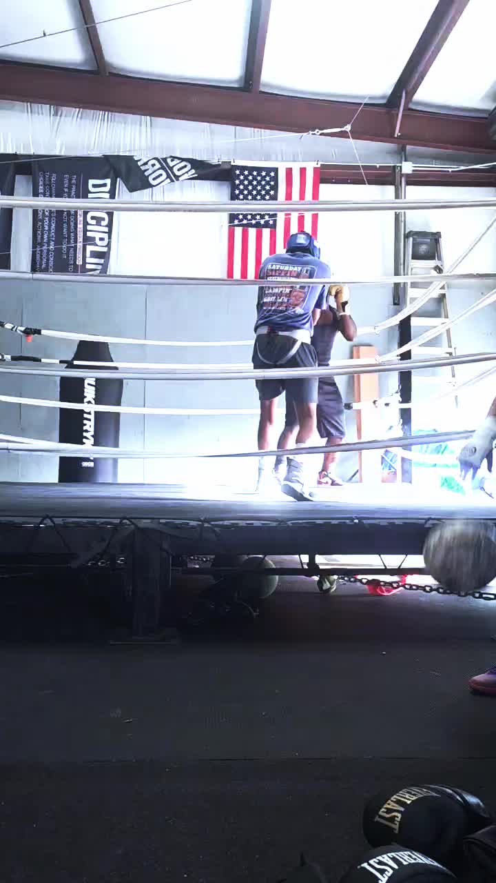 @TheRealSlinktheboxer