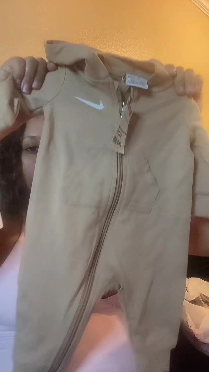 @lizvette