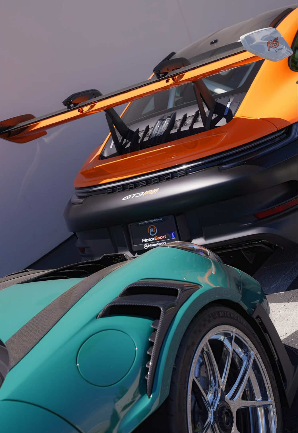 @R1 Motorsport