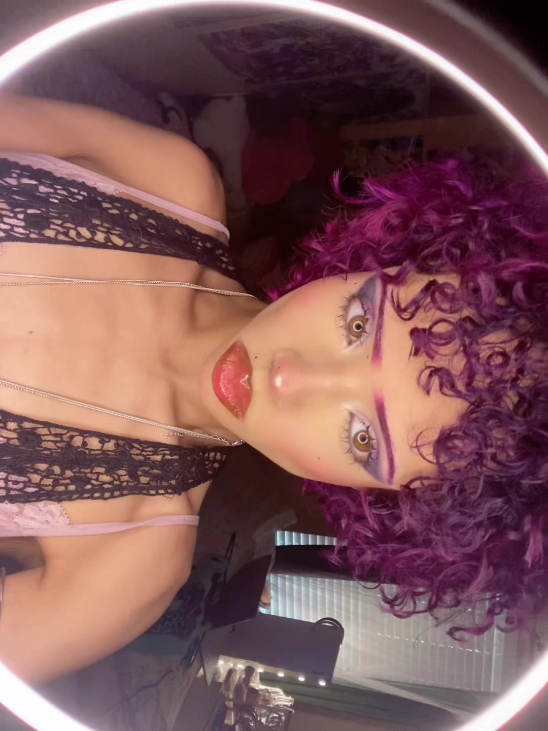 @iiridescent