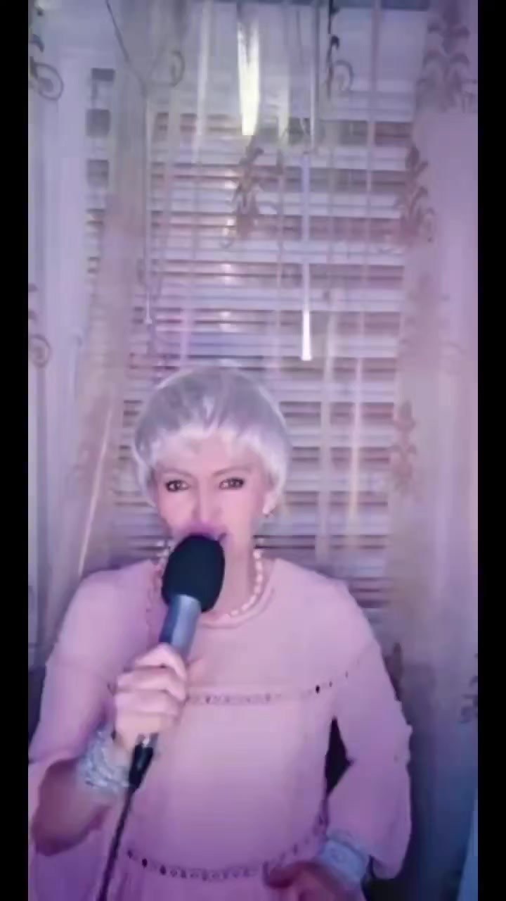 @ЛАРИСА  ЛУННАЯ
