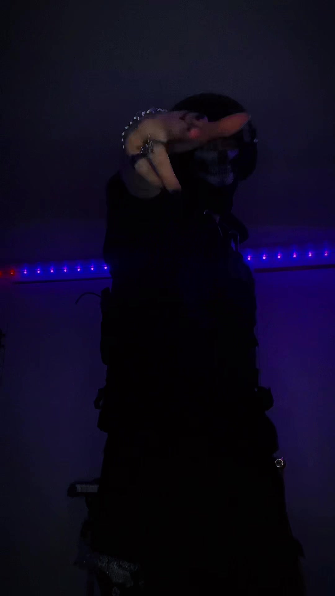 @𝐤𝐲𝐱