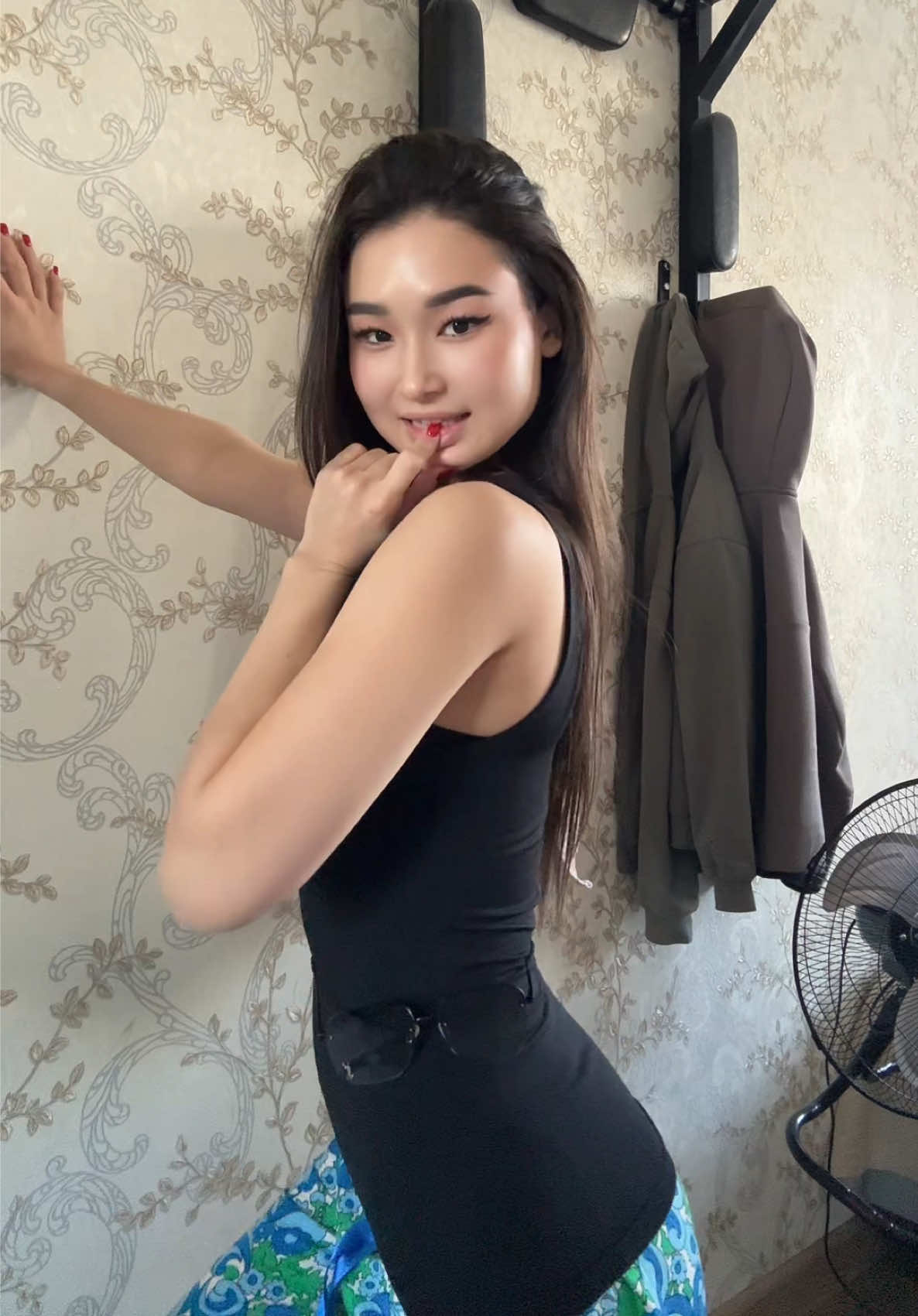 @Ainaz🤍