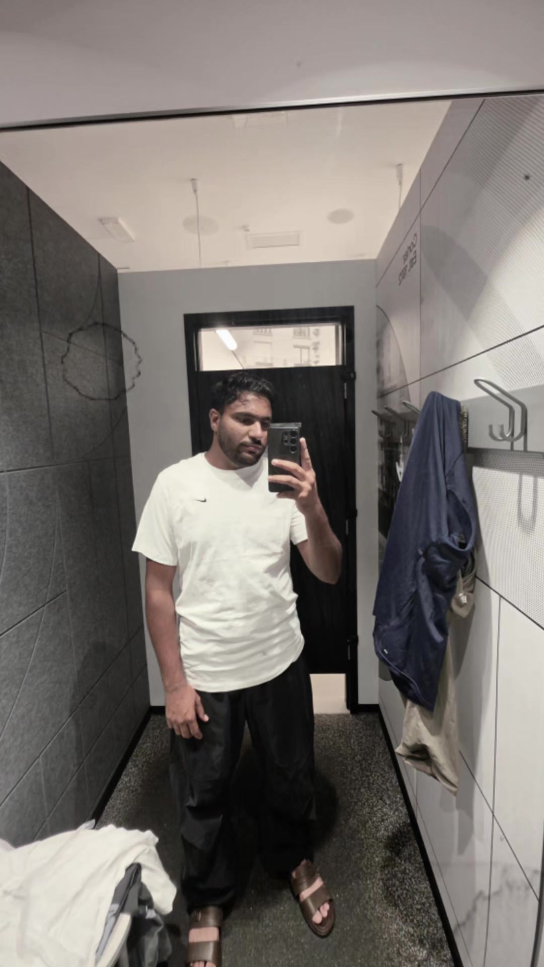 @𝑯𝑼𝑺𝑵𝑨𝑰𝑵 𝑫𝑯𝑰𝑳𝑶𝑾🦅