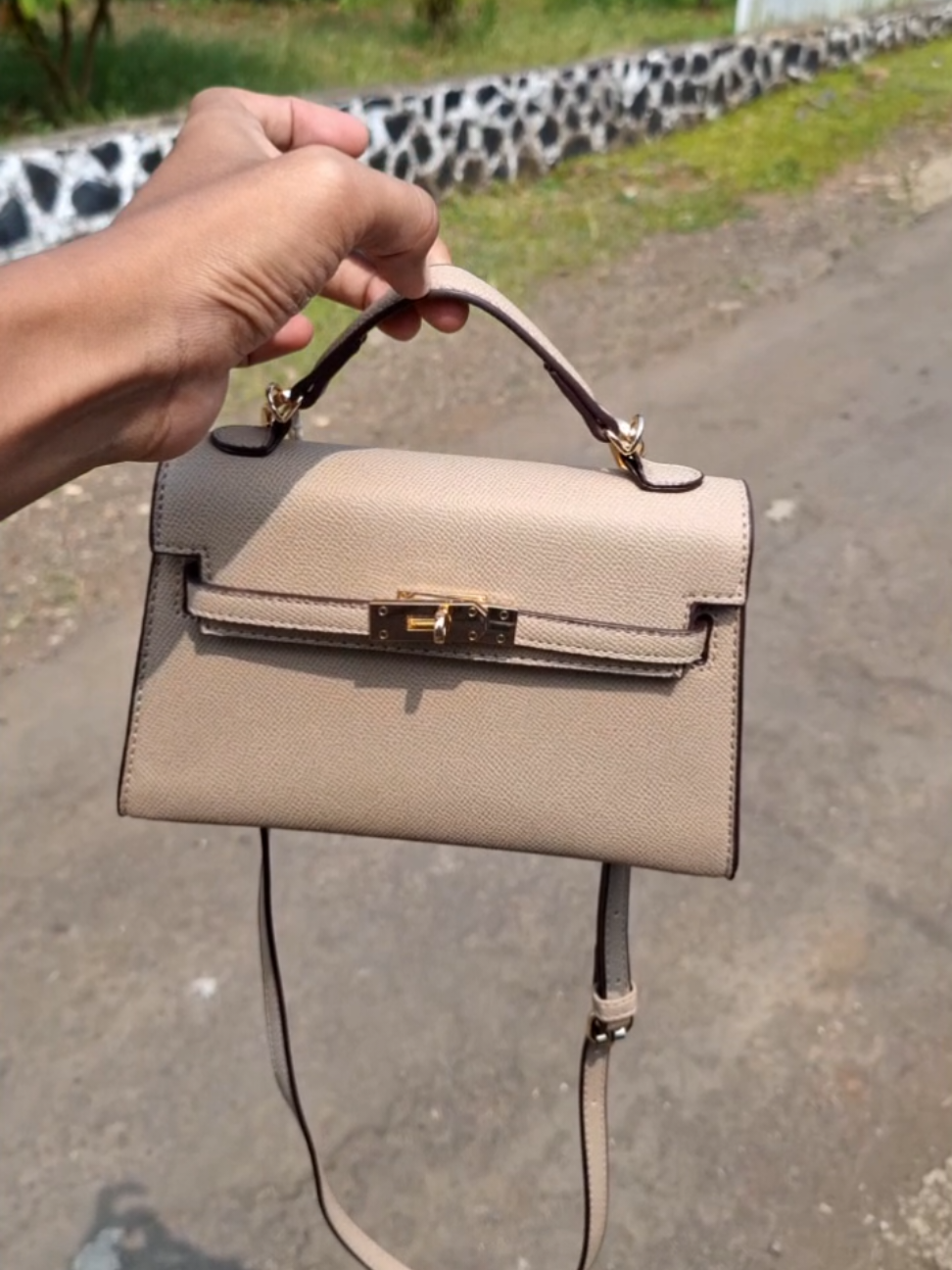 @Viora Bag