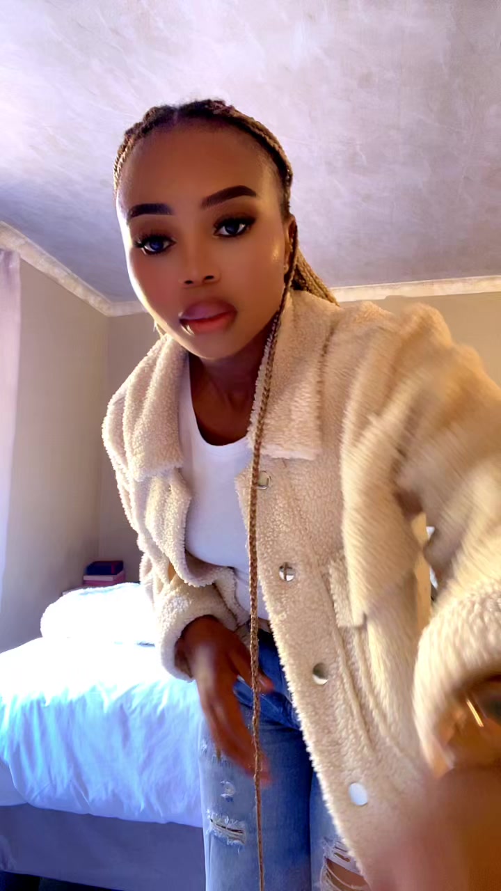 @ThandoDavidson❤