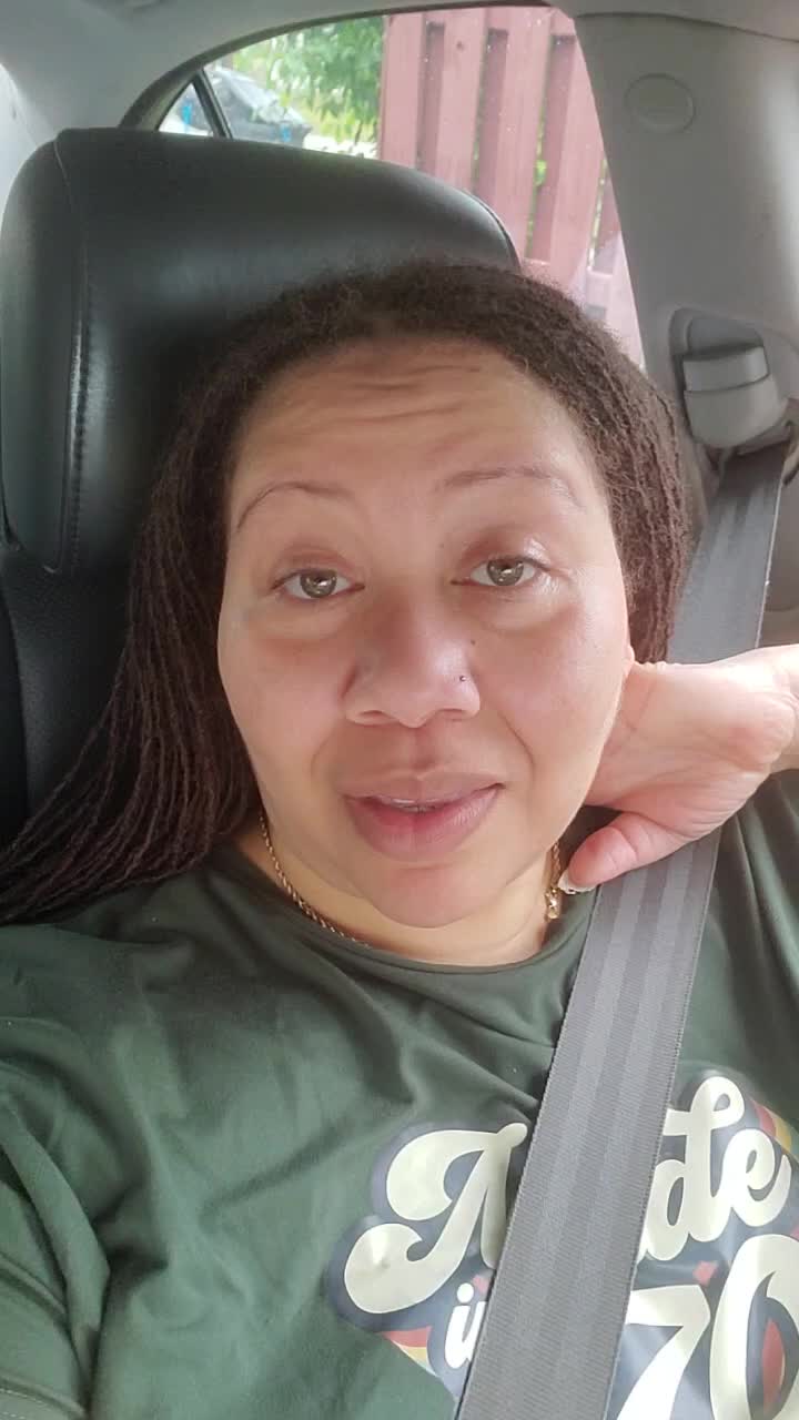 @EvesSatinCrownCo.LLC