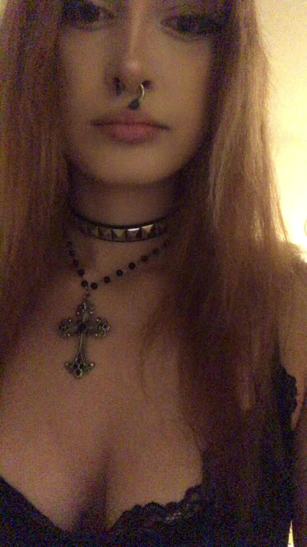 @🦇🇩🇪🎈