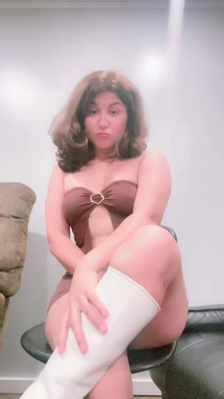 @Kattyarous