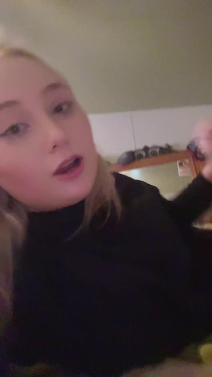 @Jezzibel