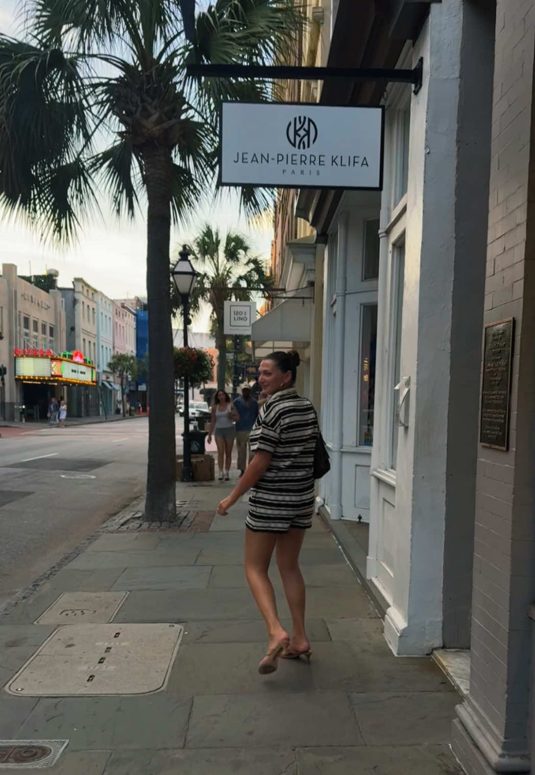 @Gia
