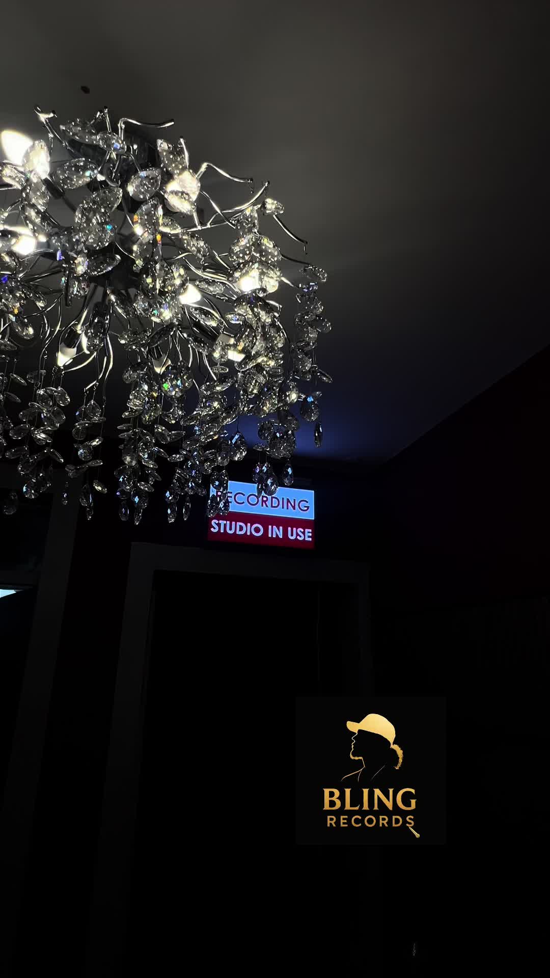 @mr_bling_