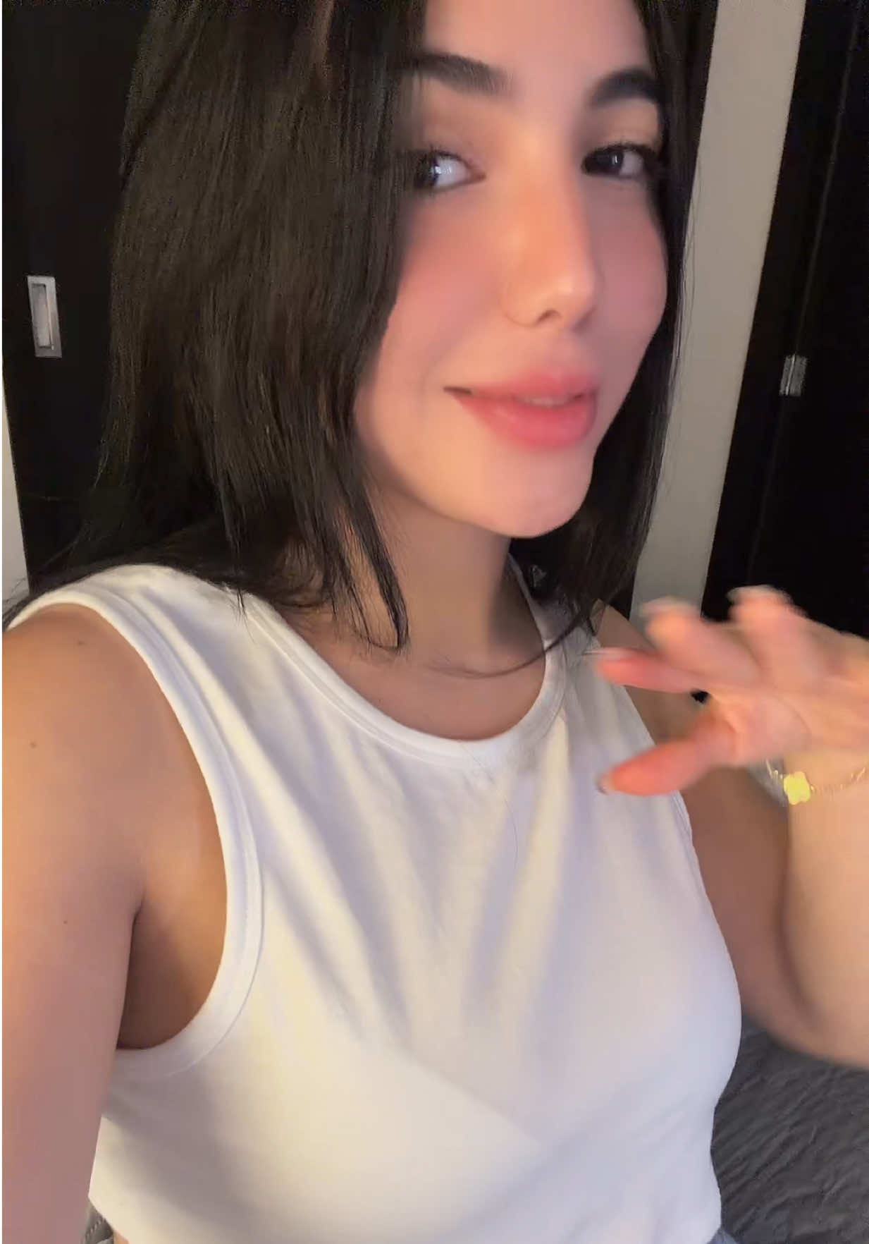 @𝐋𝐞𝐚𝐥🧸