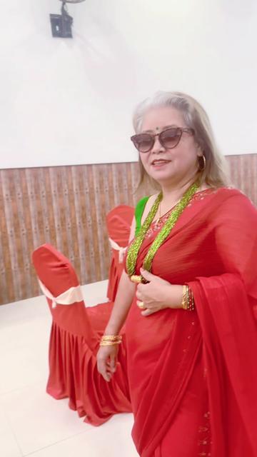 @बज्यै आमा.🥰