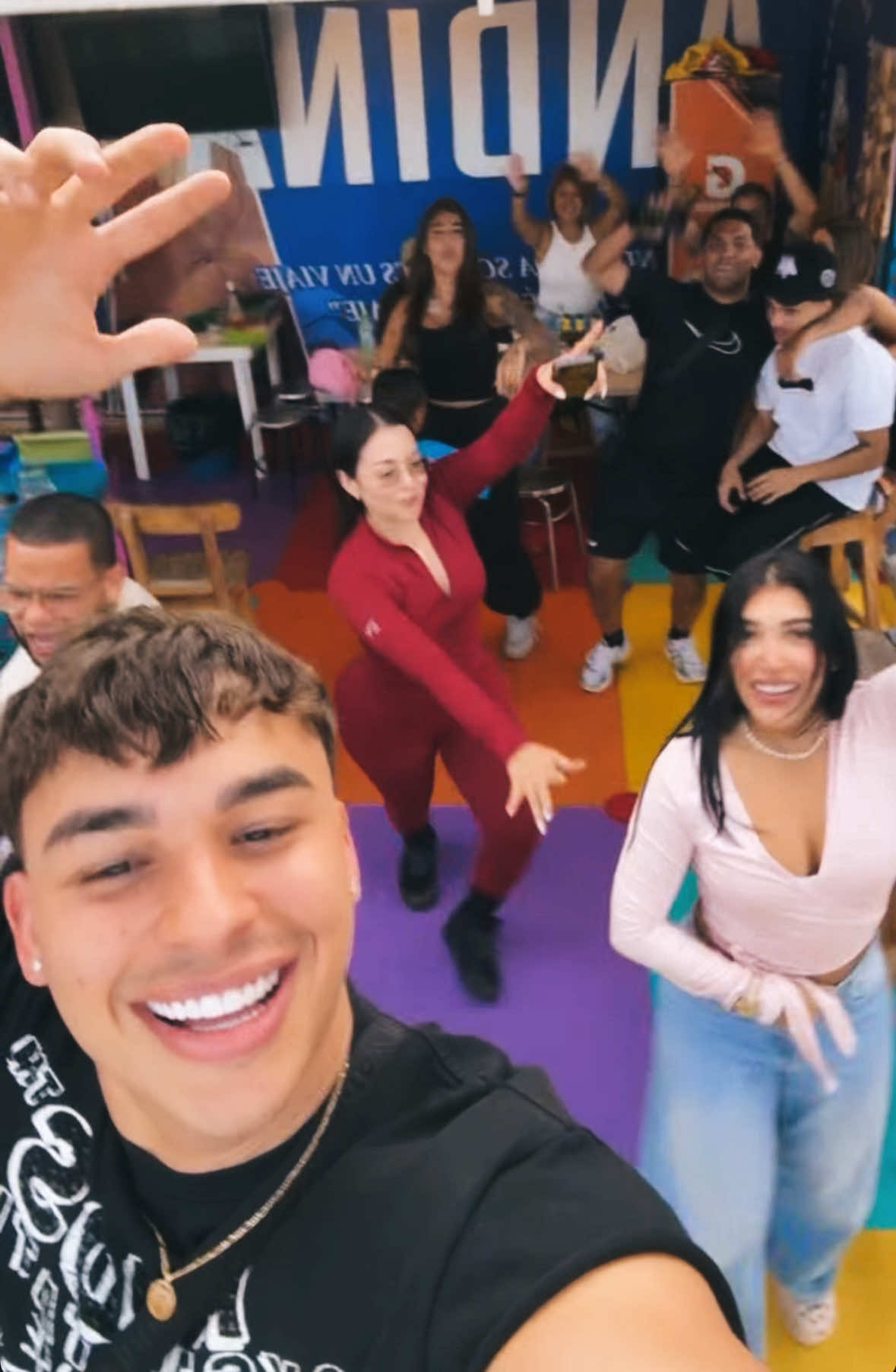 @JlexisXDani