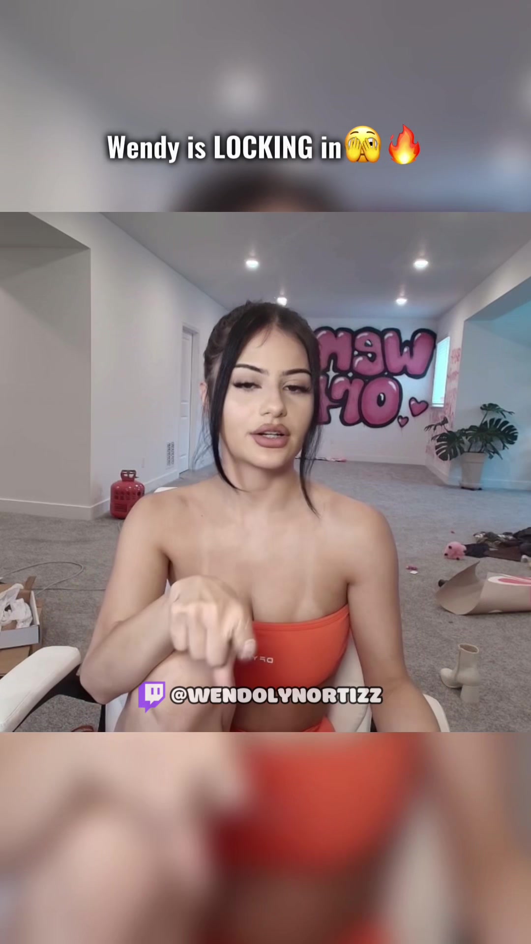 @️