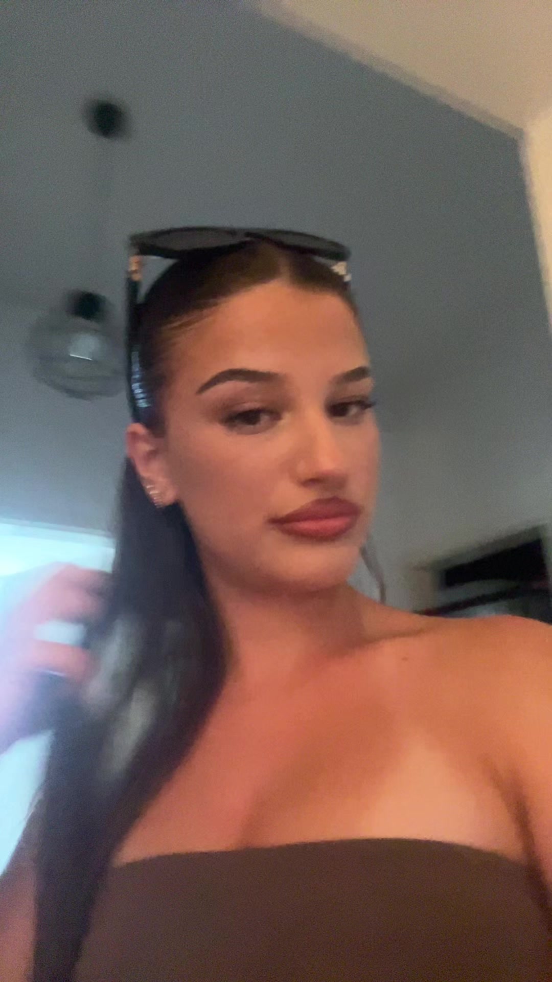 @🇦🇱