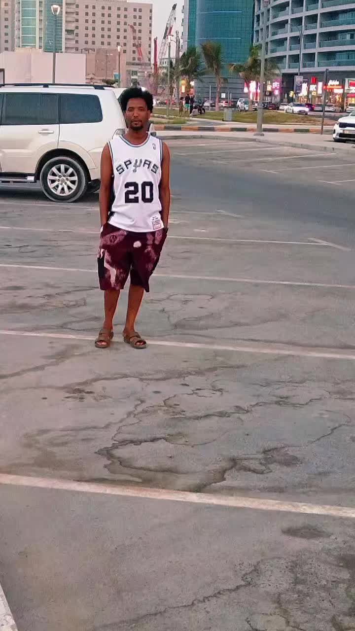 @Awel 4️⃣3️⃣ 0️⃣