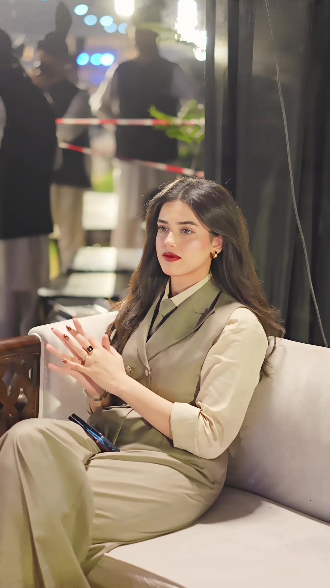 @Alina Amir