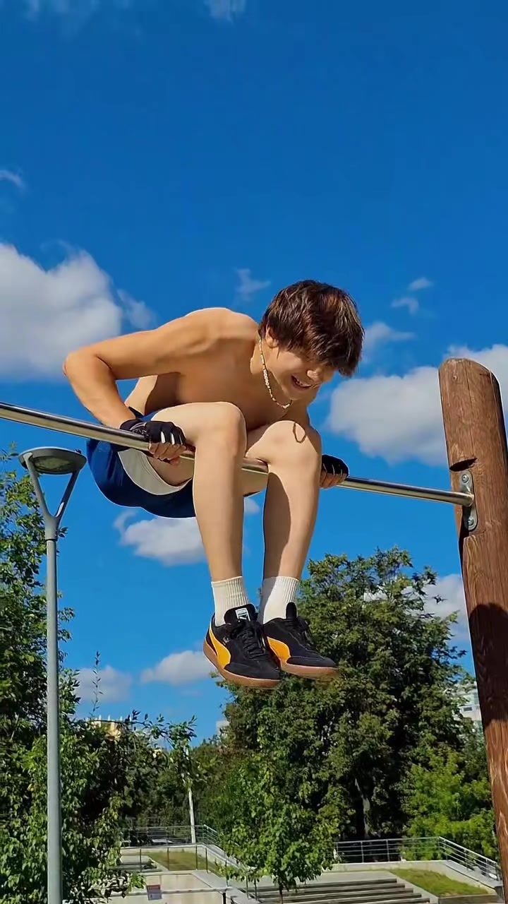 @EgoR_ScHwaRLis_1
