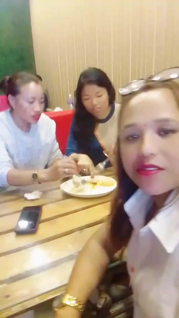 @samrila_