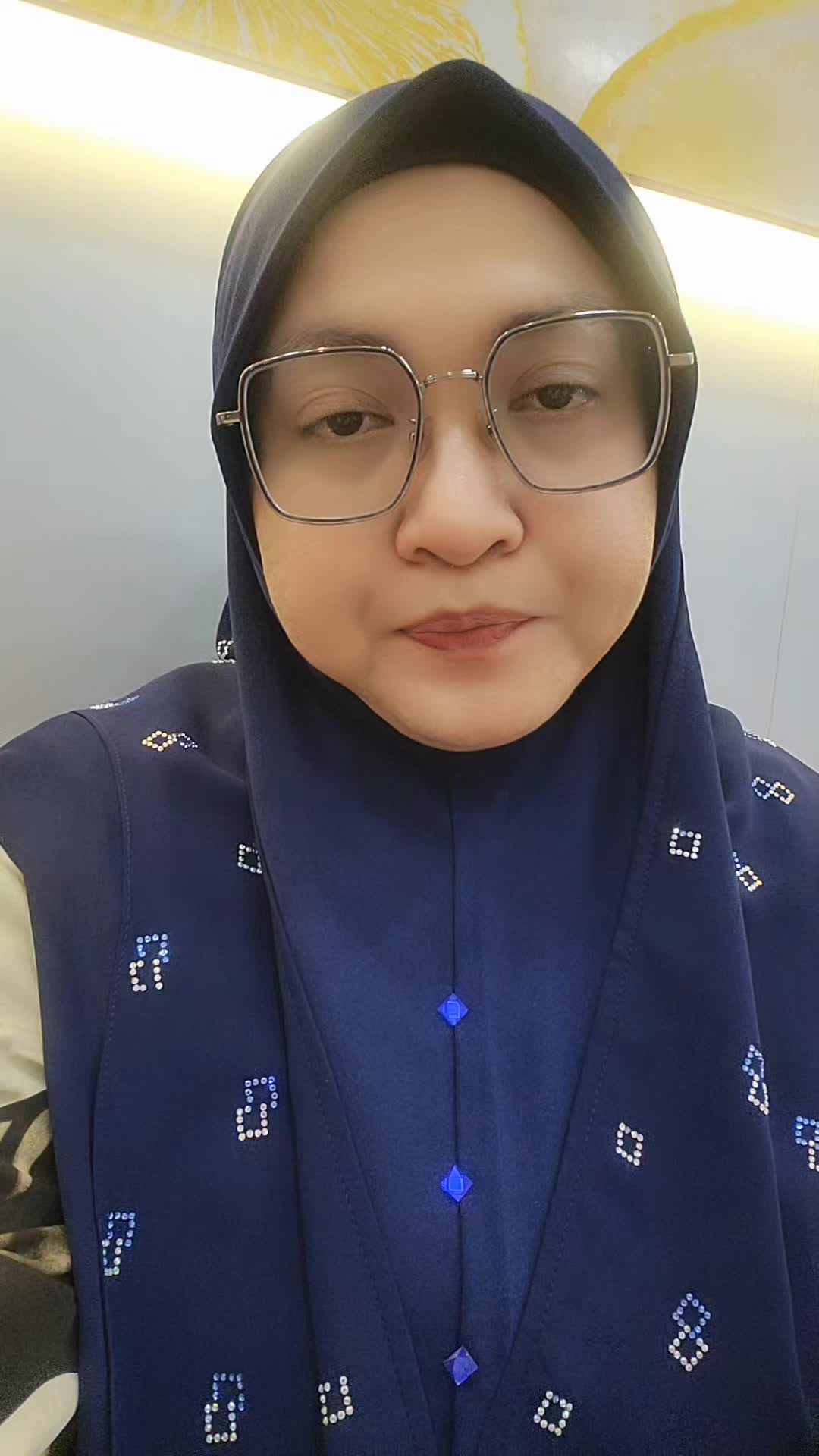 @tan tya