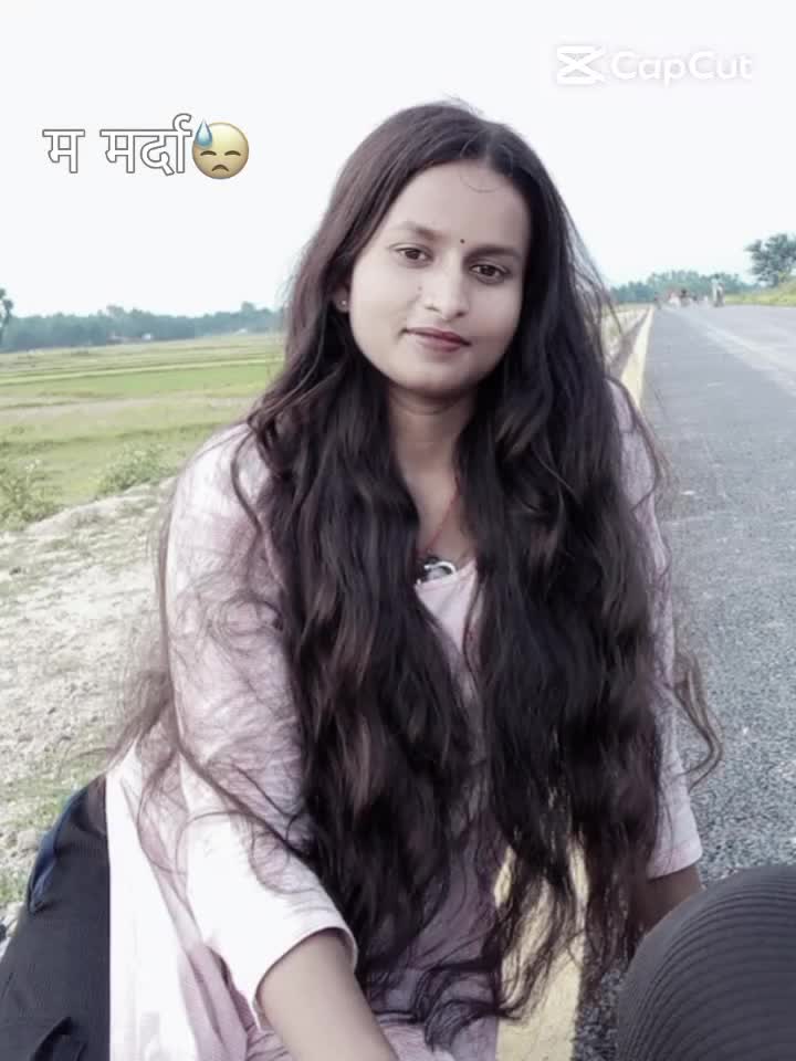 @simple girl ❣️😊