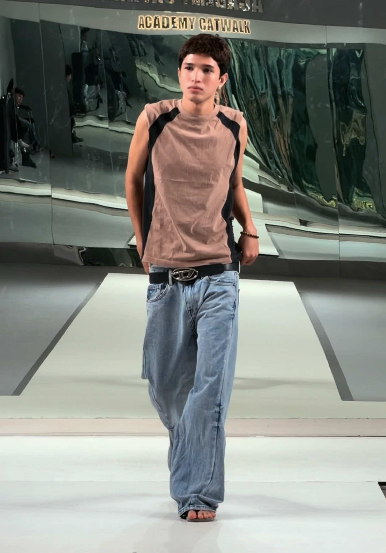 @The Flash Catwalk