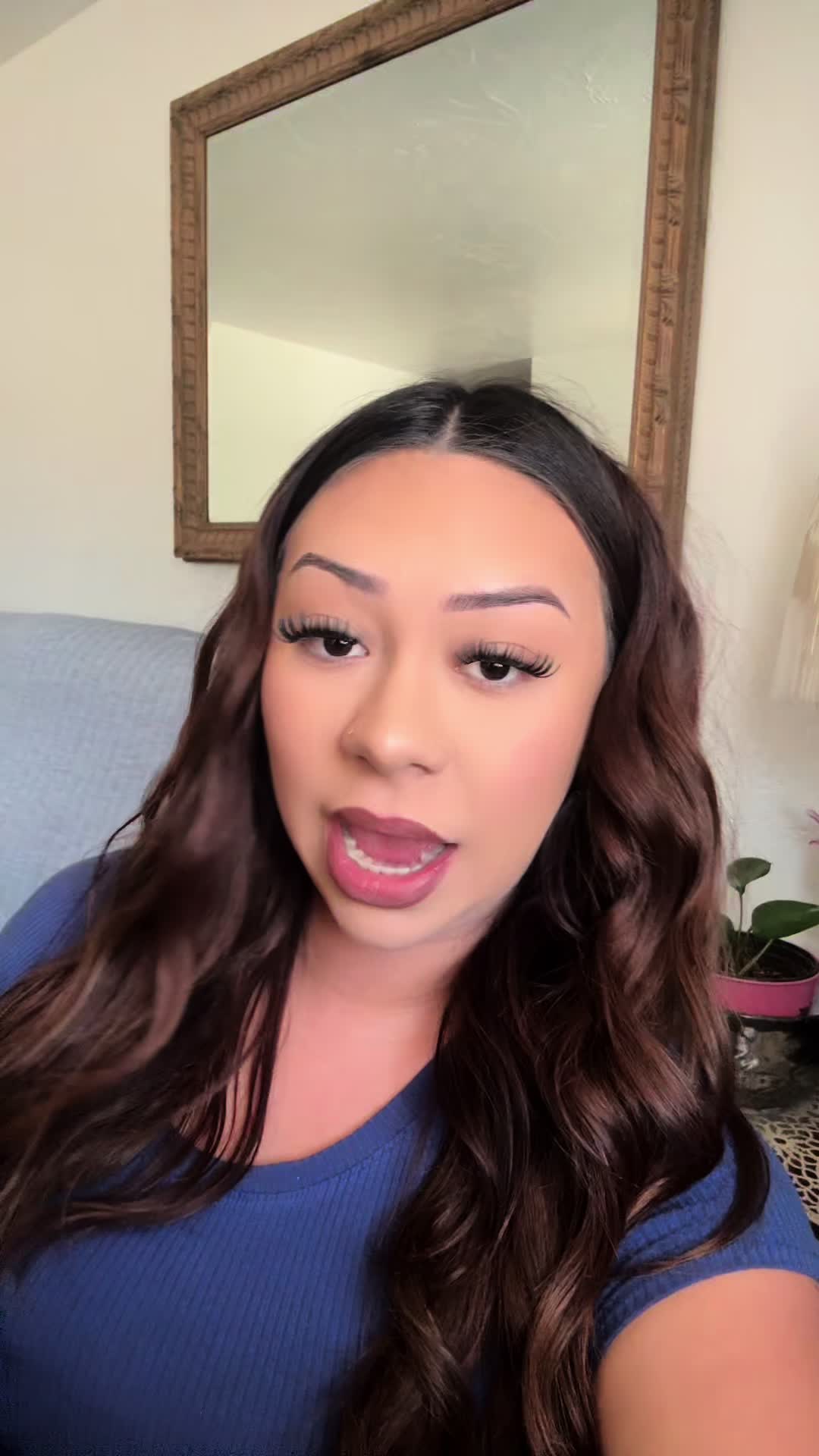 @yeseniaaaa.v