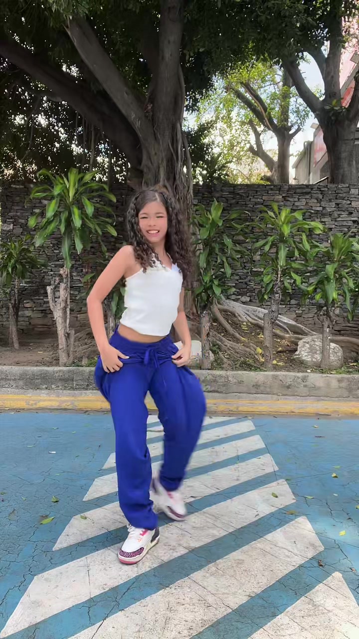 @kamiladayanaa