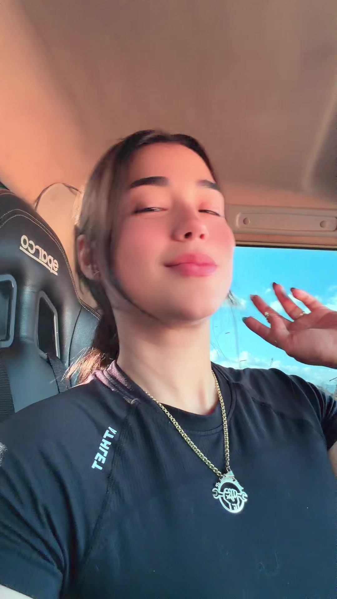 @Alondra Garreta L.