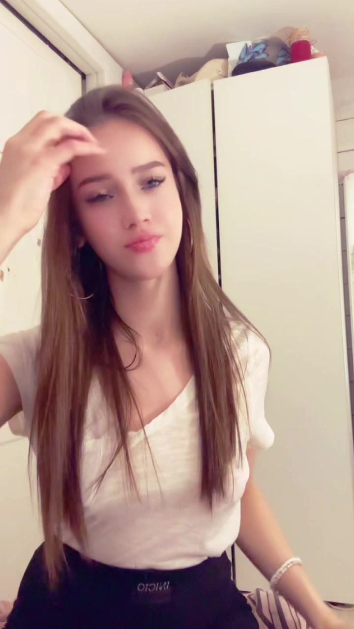 @Viktoria