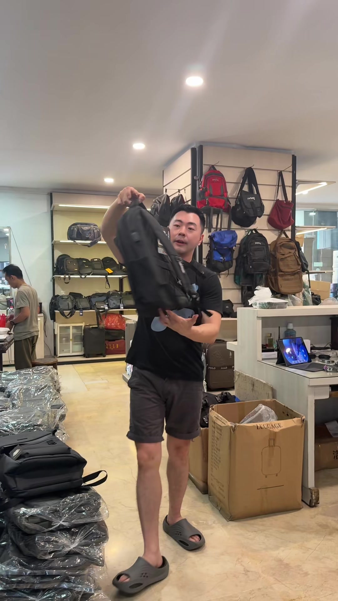 @Koh Dennies