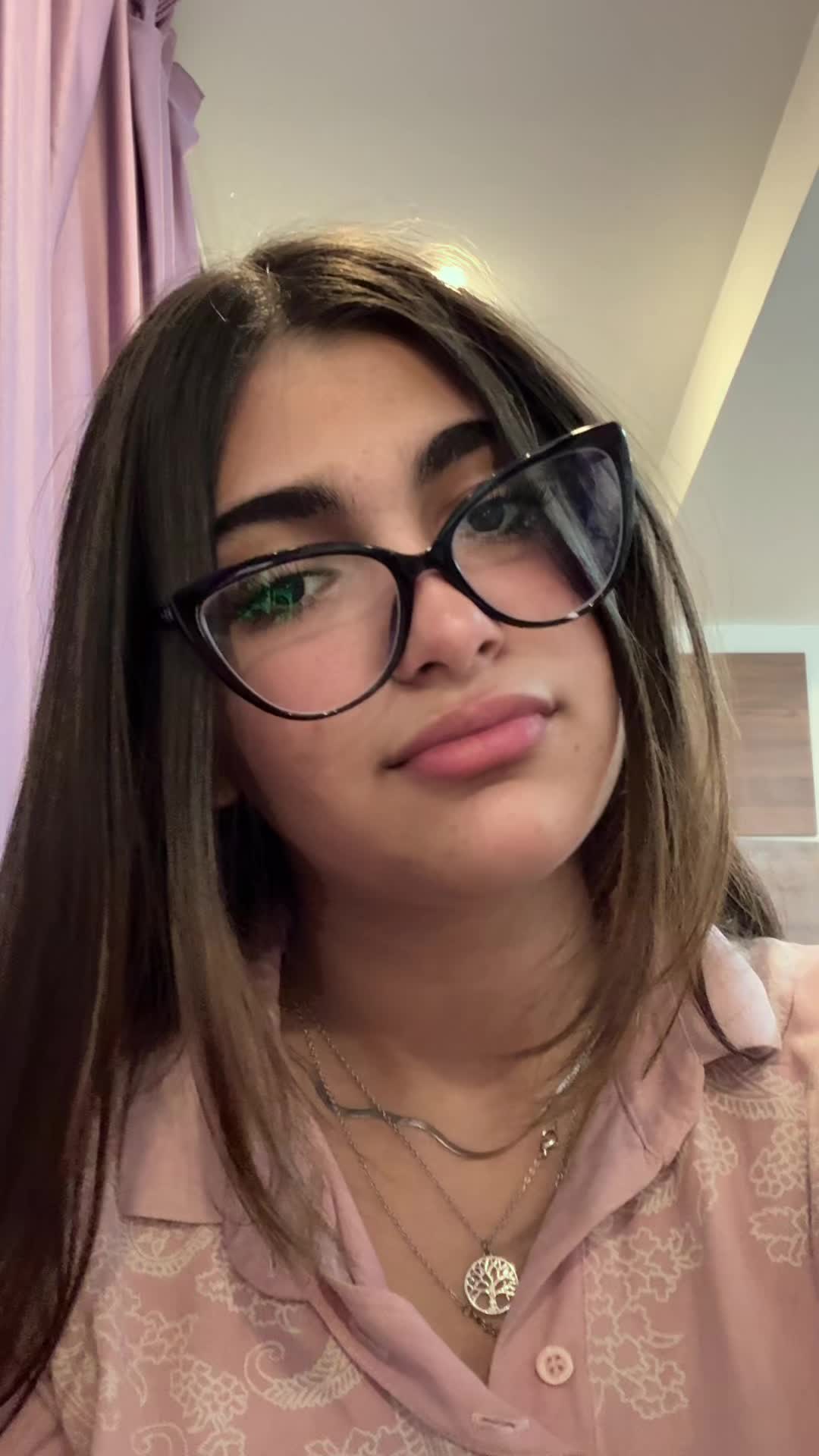@Mehrsa