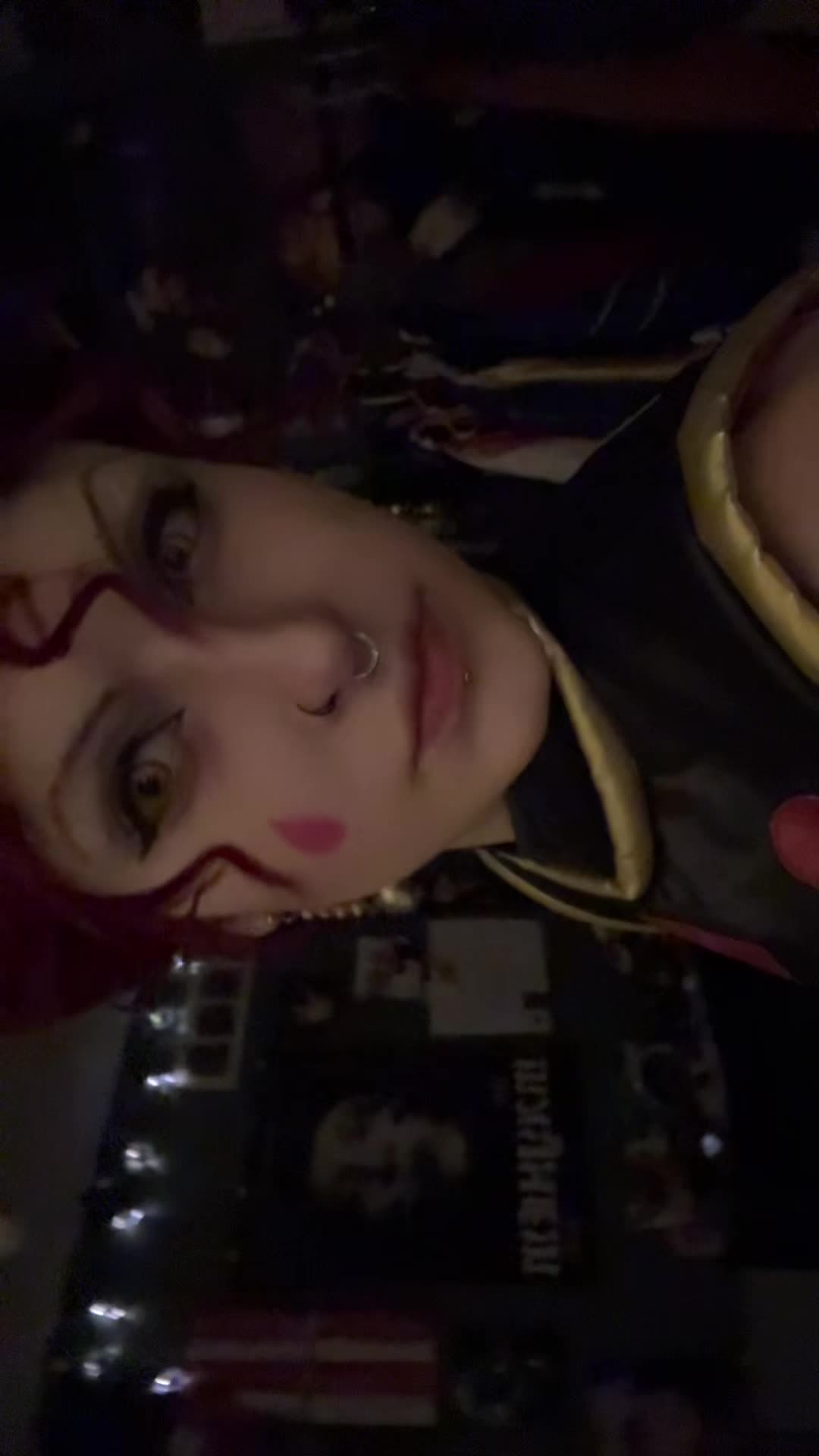 @<3