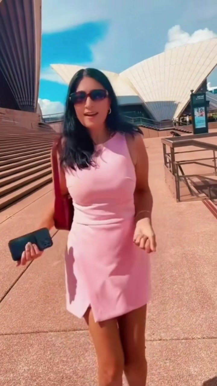 @Rheetu🦋