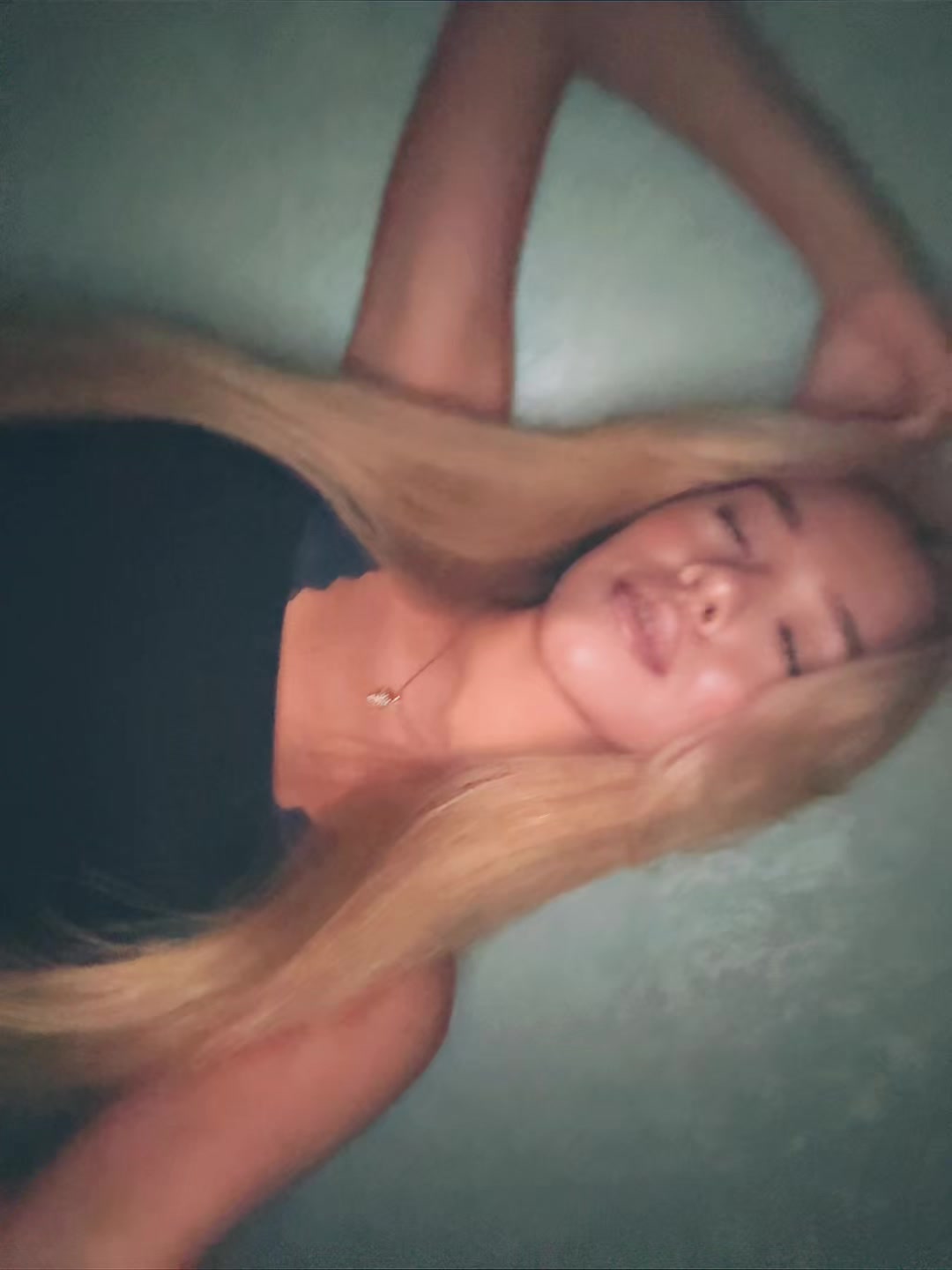 @Yana🦋