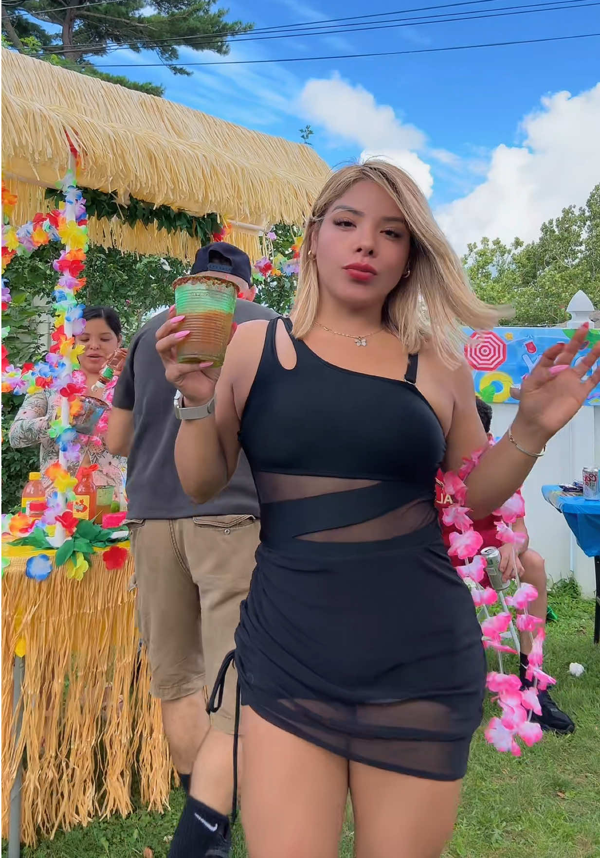 @OFFICIALMARIAG