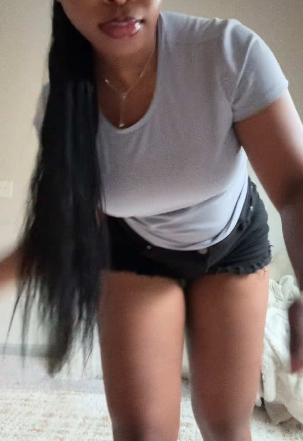 @aqualynnoir