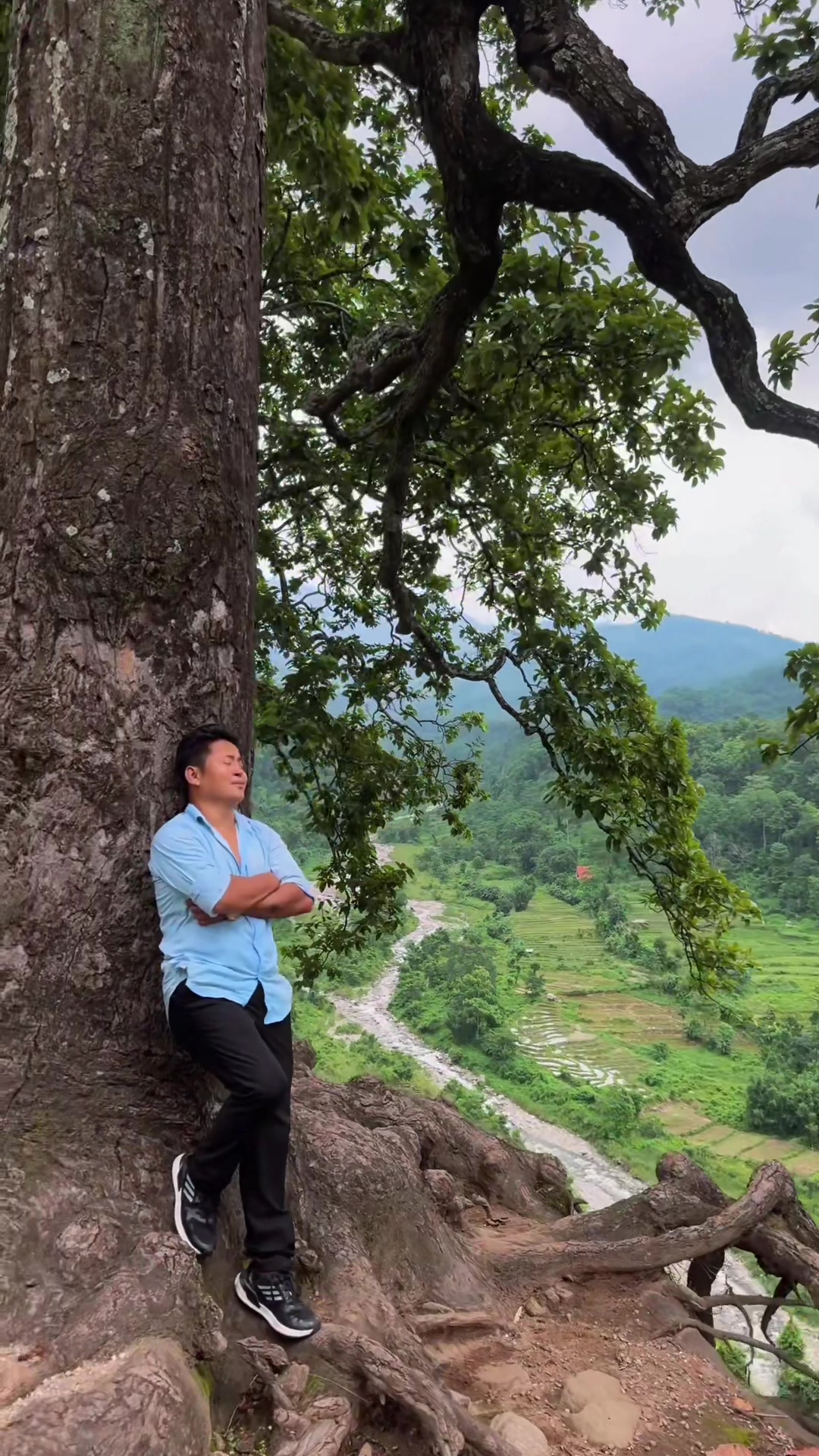 @अमृत मादेन