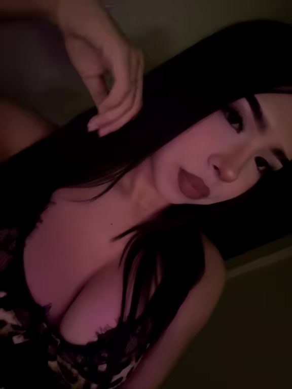 @𝓜𝓪𝓭𝓭𝓲𝓮𝓮 🎀