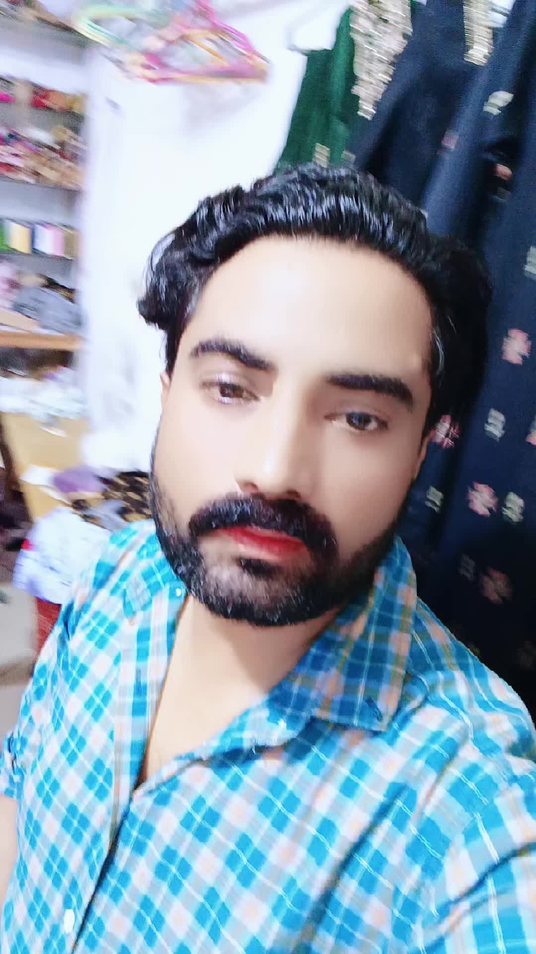 @MR"MaLIK."official"🇵🇰🇲🇹