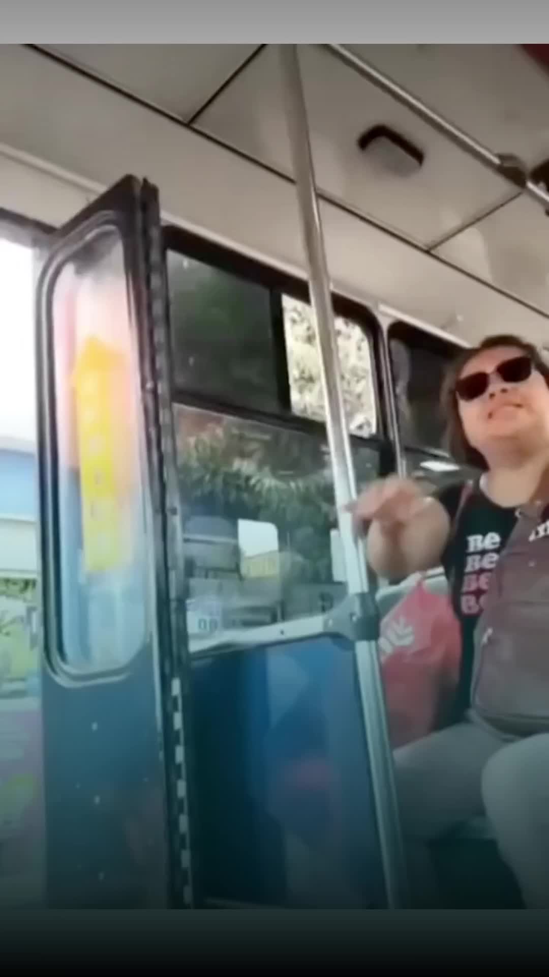 @Entre líneas