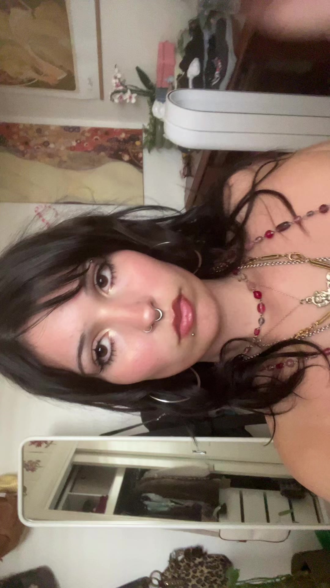 @laura𓇼