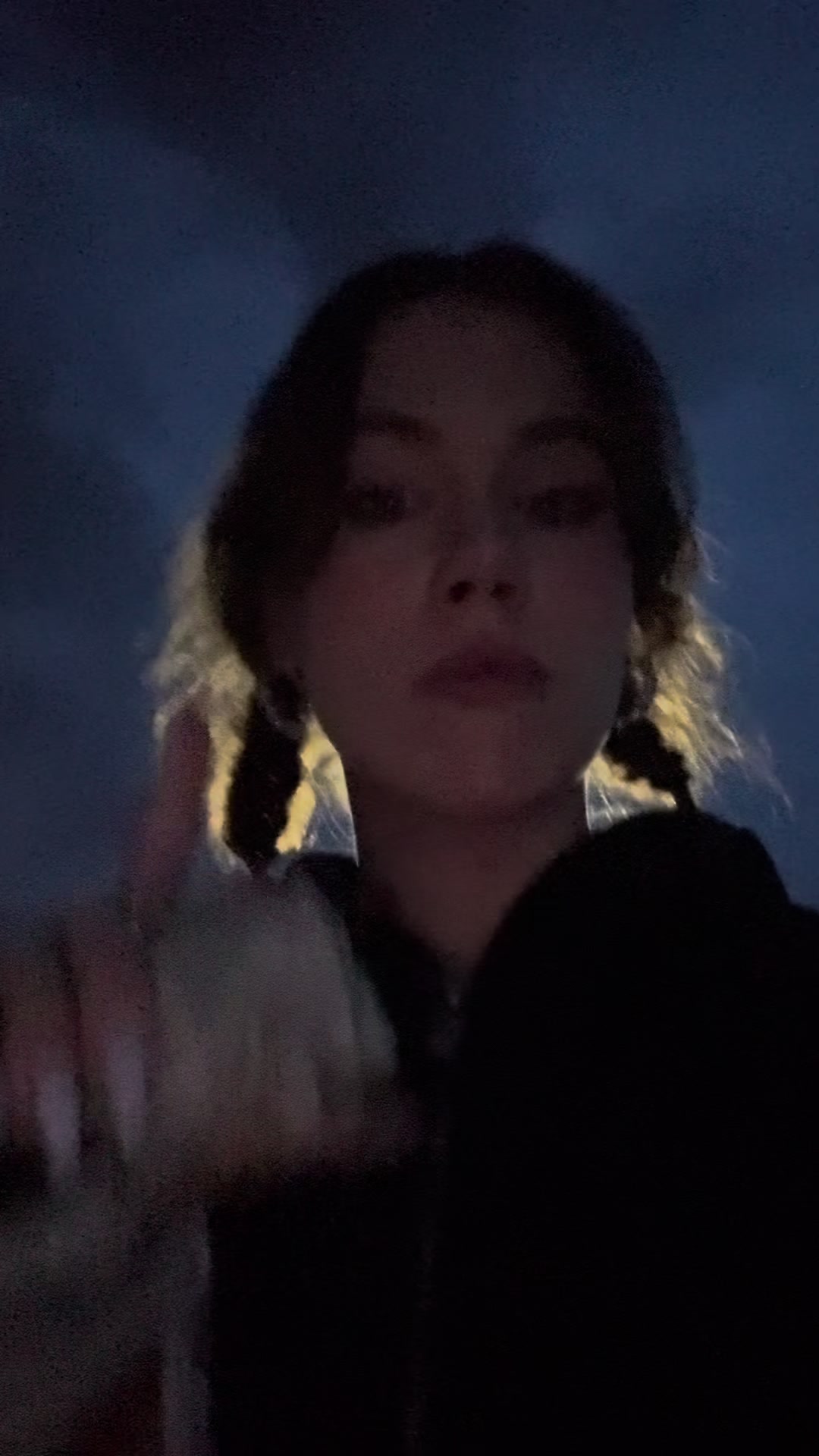 @Mmlnkvltt