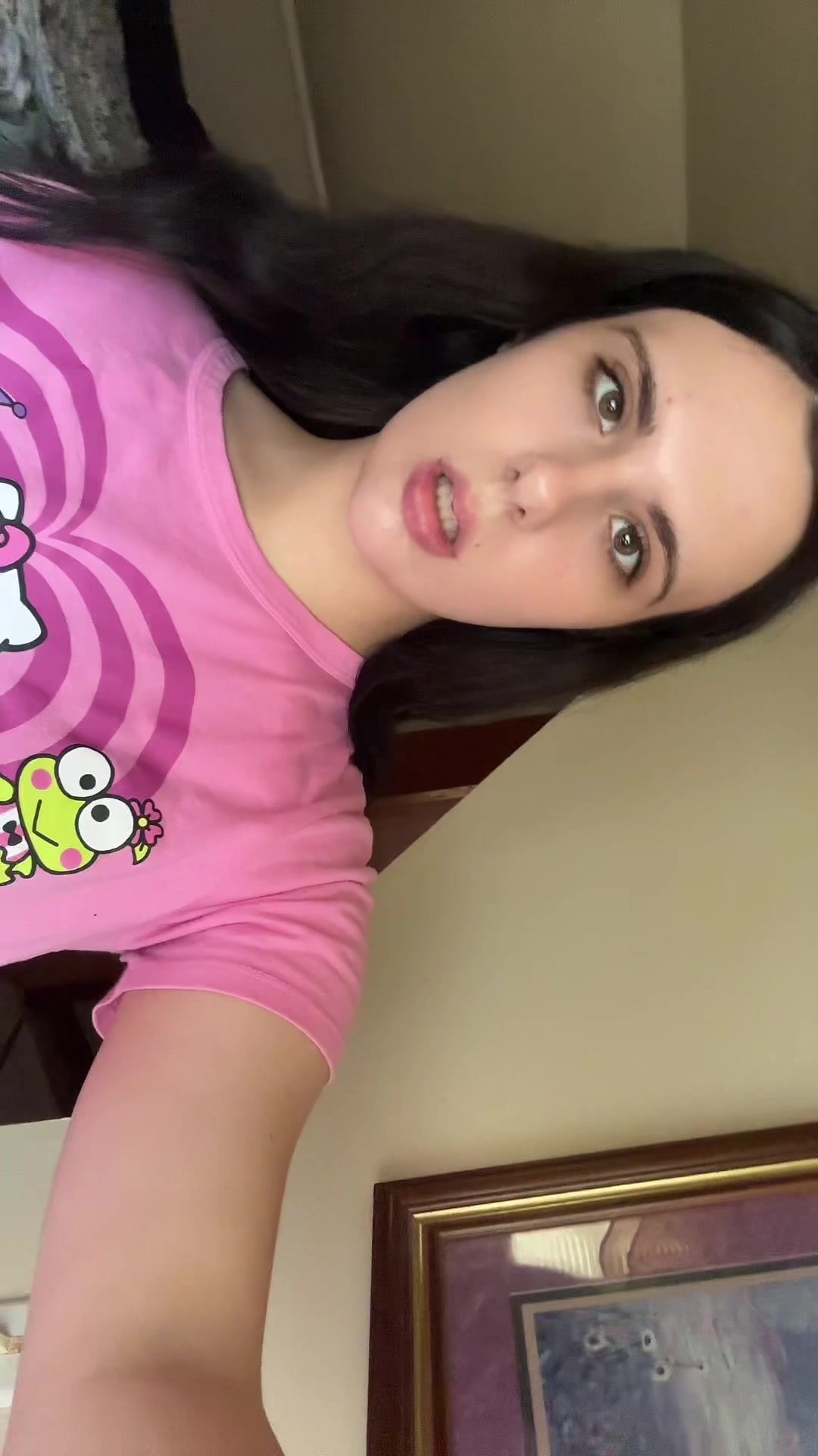 @:D