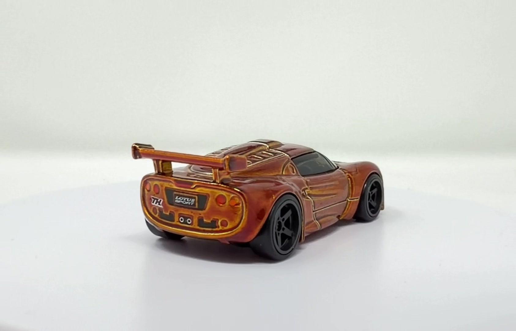 @diecasthype