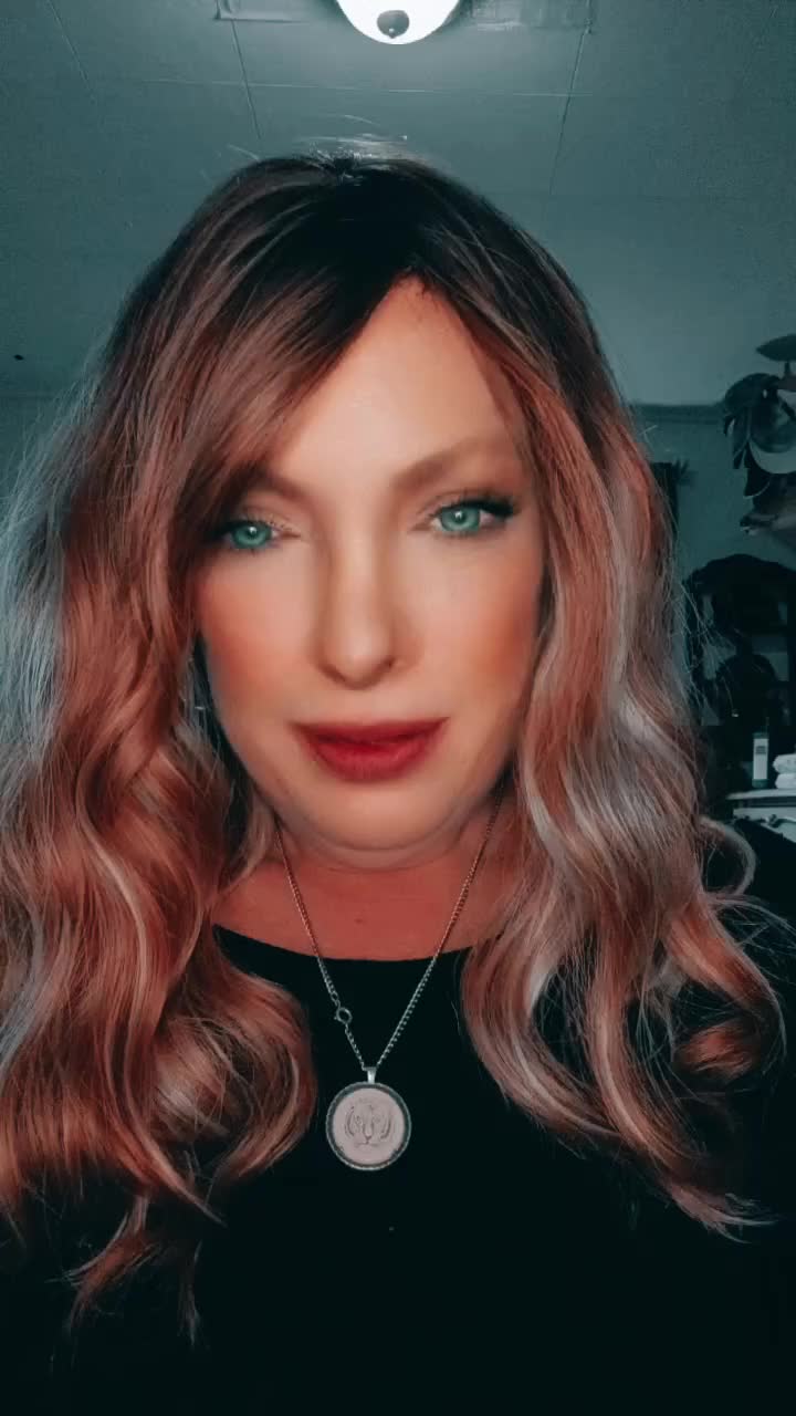 @queenmags