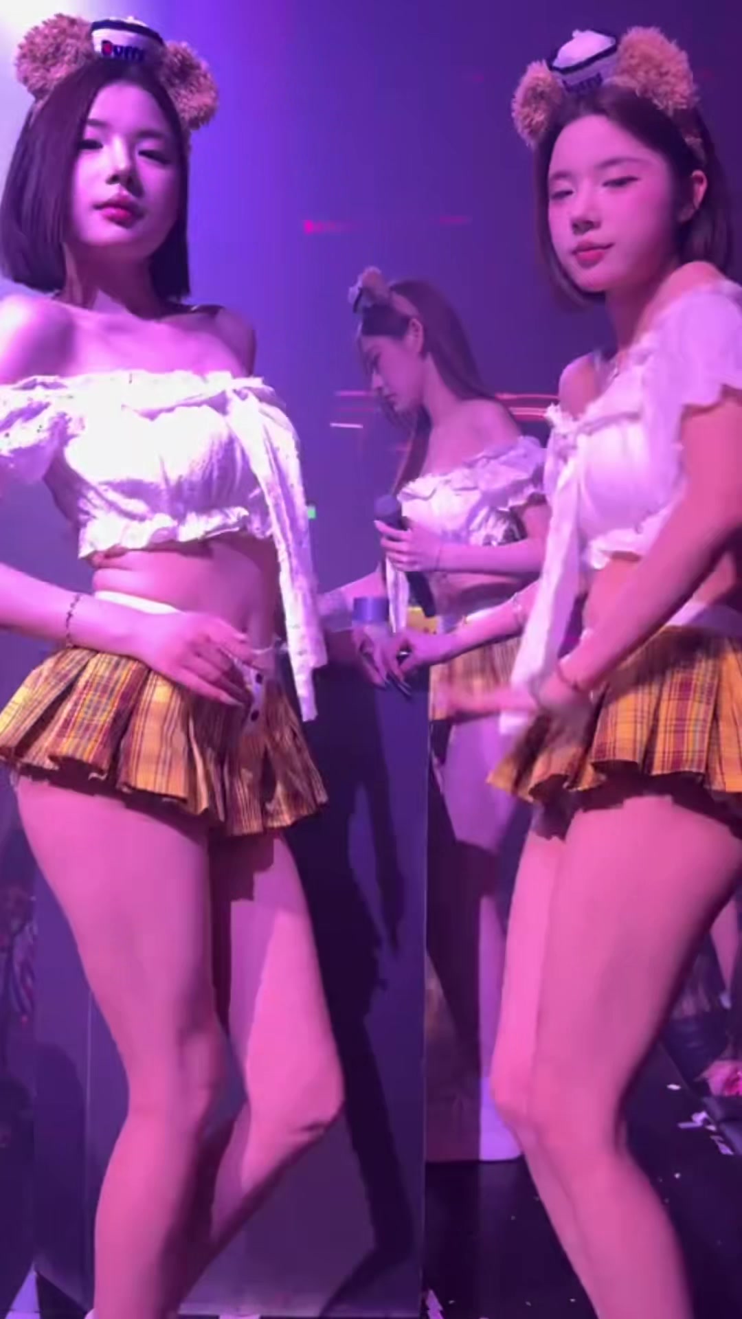 @Karaoke Thượng Hải 229 Tây Sơn