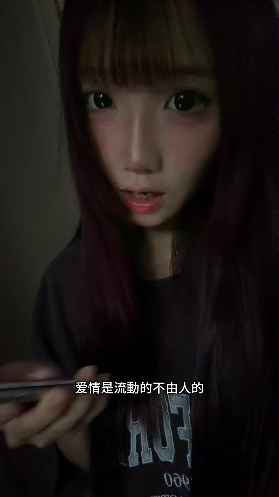 @小妮